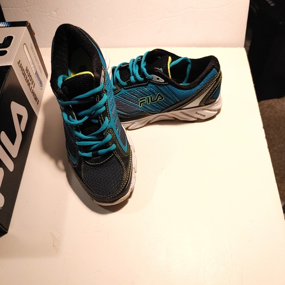 Fila coolmax ladies sneakers SZ ,7.5 blk blue - Picture 7 of 7